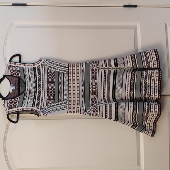 Diane Von Furstenberg Dresses & Skirts - Diane Von Furstenberg Eleanor knit dress